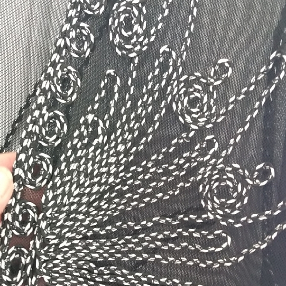 Embroidered Sheer Luxe Bolero Open Jacket Chicos Size 1 or US M 8-10 NWOT - Picture 4 of 13